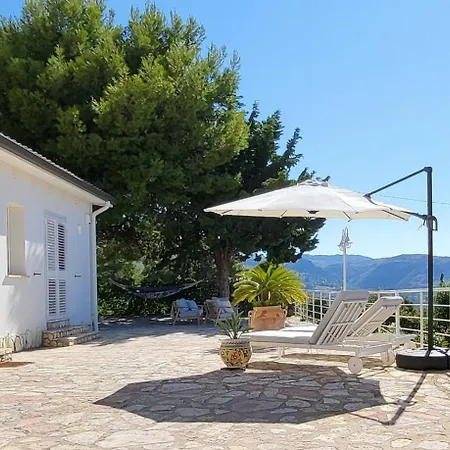 Villa Ballerina Bianca *